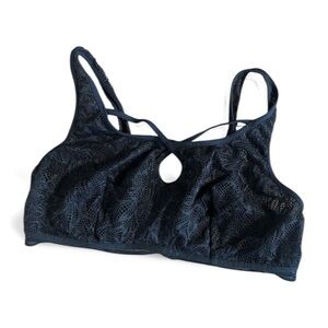 Gilligan & O'Malley Black Lace Bralette no underwire